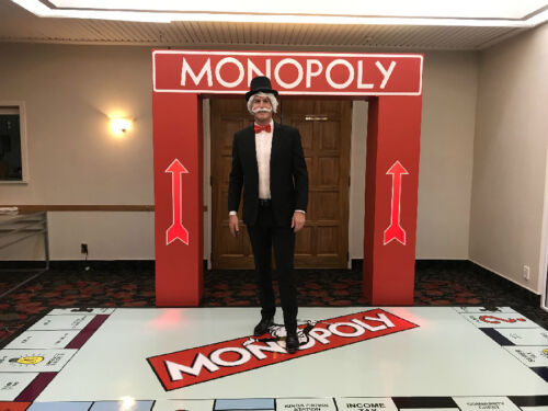 Monopoly event theming props